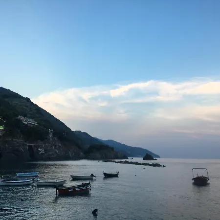 Le Cinque Vele ***** Cinque Terre Monterosso al Mare