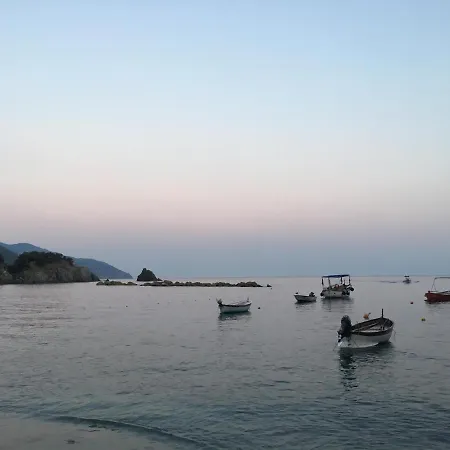 Le Cinque Vele ***** Cinque Terre Monterosso al Mare