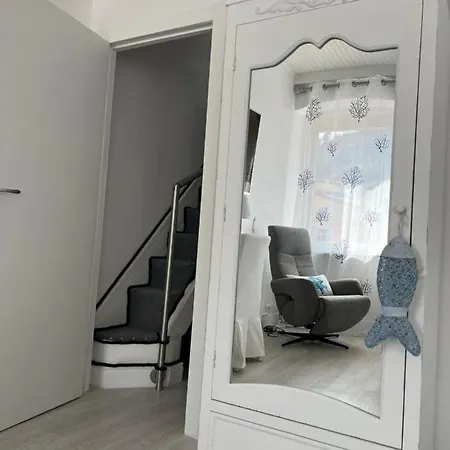 Le Cinque Vele ***** Cinque Terre Apartment Monterosso al Mare